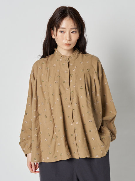 629970710のブラウスを着用したコーディネート